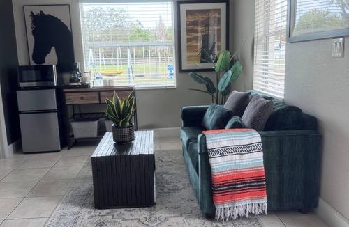 Clermont Apartment | Charming Private Suite Near Scenic Trails