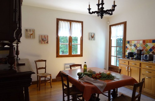 Gourdon House | Charming property on 3 hectares of parkland, peace and quiet 1km from the town center
