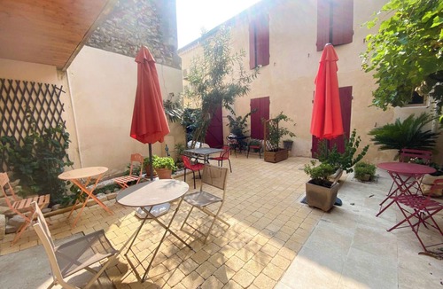 Eyragues Apartment | Charming Provençal studio with peaceful patio. Alpilles