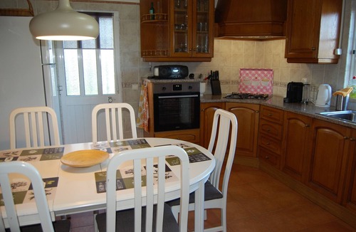 Benatrite Villa | Charming villa with 3 bedrooms, wifi, central heating and sea views