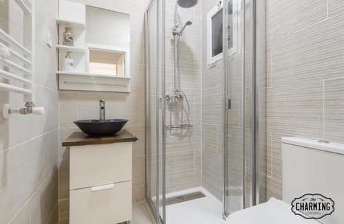 Las Acacias Apartment | Charming Puerta de Toledo