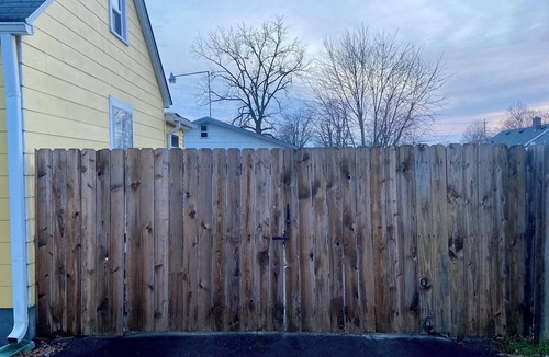 Prestonia House | Charming, Quaint 2-bedroom house with AC, WiFi in Wonderful Louisville