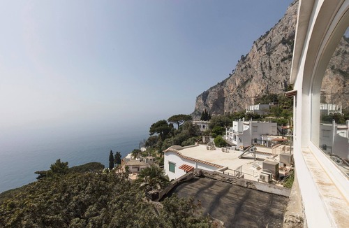 Marina Piccola House | Charming, quiet house with magnificent views of the sea and capri from above