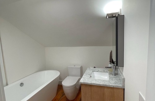 Town of Copake House | Charming recently renovated 19th century farmhouse