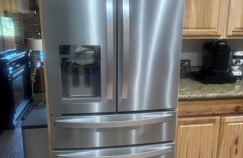 Brockway Condo | Charming remodeled Kings Beach pet ok, hot tub, fenced yard walk to lake