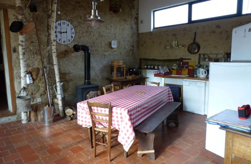 Beaune-d'Allier Cottage | Charming Renovated Farmhouse - Pets Welcome - Near Commentry