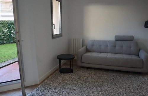 Rueil-Malmaison Apartment | Charming renovated T2 Rueil Malmaison: Mobility lease