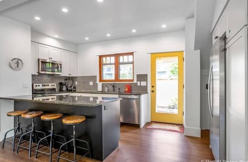 Eugene House | Charming, renovated, 1 block to Matthew Knight Arena, 3 blocks to Hayward Field