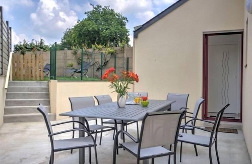 Herbignac Cottage | Charming Renovated Cottage with Garden, 20 km from La Baule, Family Friendly