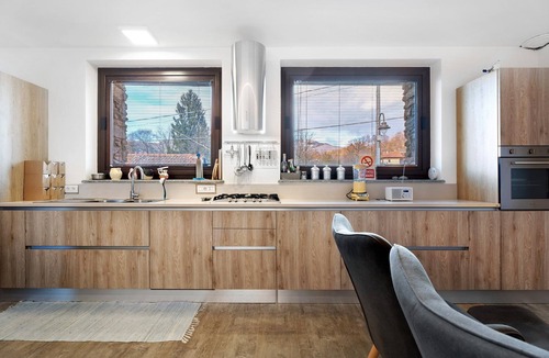 Cesara House | Charming Renovated Stone House with Mountain Views