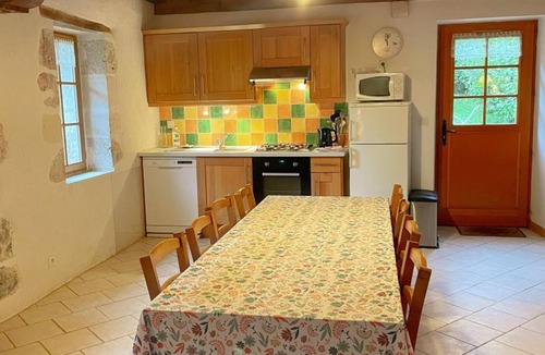 Molineuf Cottage | Charming Restored Farmhouse: Spacious, Family-Friendly, Near Loire Castles, All-Inclusive Amenities