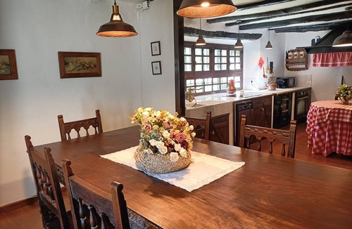 Arantza House | Charming restored traditional Navarrese farmhouse from 1800, in the Baztan region.