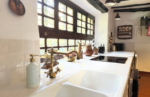 Arantza House | Charming restored traditional Navarrese farmhouse from 1800, in the Baztan region.