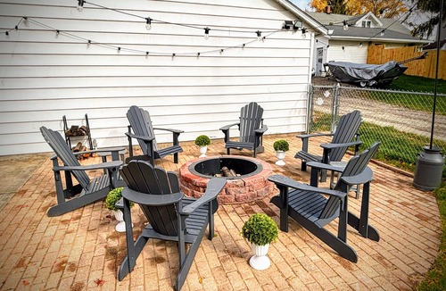 Fort Atkinson House | Charming Restored 1891 House