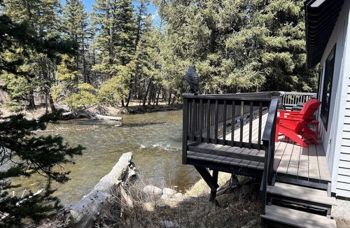 Cameron Cabin | Charming Riverside Cabin with Deck Overlooking Madison River near Three Dollar Bridge in McAllister, Montana