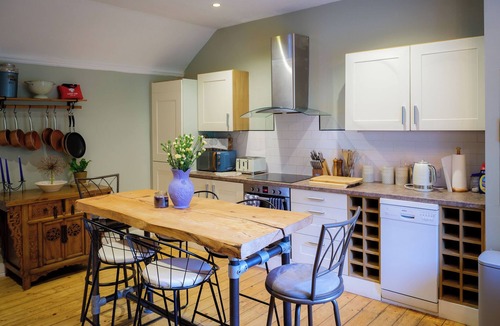 Blairgowrie House | Charming, rustic & well equipped garden cottage