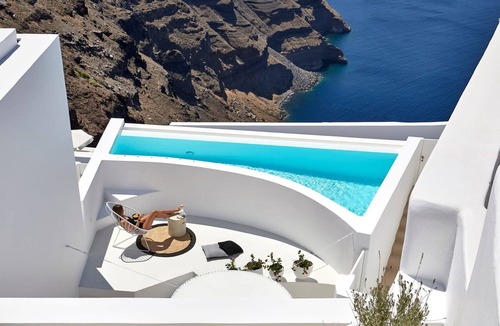 Imerovigli Villa | Charming Santorini Apartment | Gaderois Apartment | 2 Bedrooms