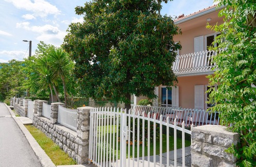 Bijela Villa | Charming seafront villa Magnolia, 4 * in Bijela, Bay of Kotor/6 guests