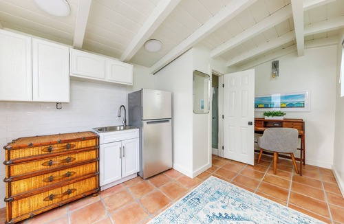 Del Mar Cottage | Charming Seaside Bungalows - 2BR + Studio - Ocean Views