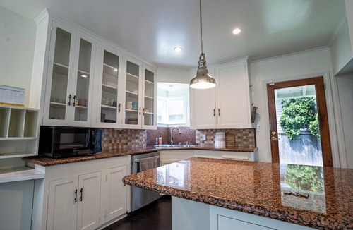 Cedar Heights House | Charming Seattle Lake View House with Studio