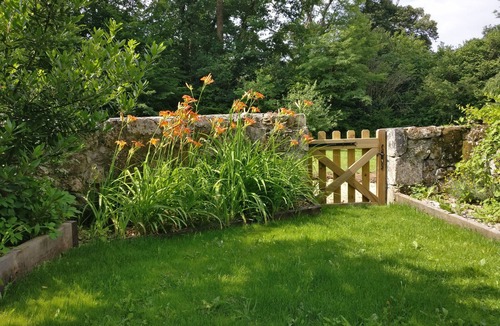 Soyaux Cottage | Charming self-catered two story, sleeping four with gated garden and shared pool