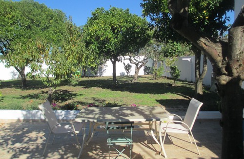 Paco House | Charming single-storey villa with private pool and Jacuzzi.