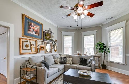 Somerset House | Charming Somerset Vacation Rental w/ Fenced Yard!