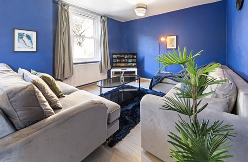 Ferndale House | Charming & Spacious 3-Bed Home | Minutes from Angel Station & Vibrant Islington
