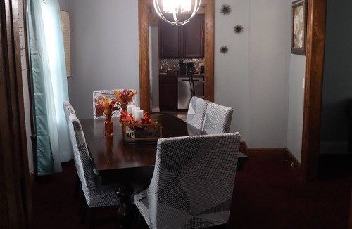 Geneva House | Charming, Spacious 3 bedroom house W/WiFi, AC in Geneva -Hot Tub - Outside Bar