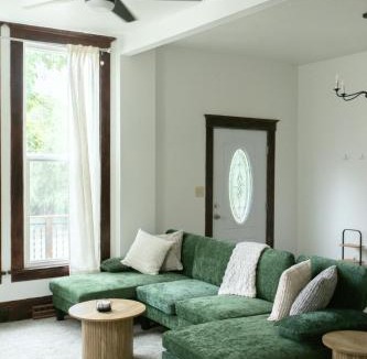 North Park Apartment | Charming Spacious 3BR Pet-Friendly Retreat