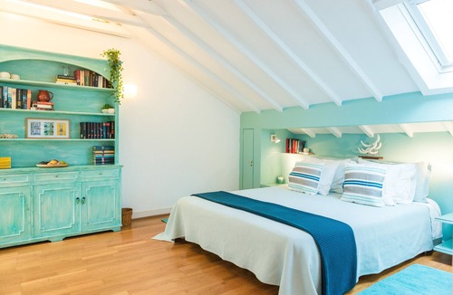 Cascais Apartment | Charming, spacious attic apartment in the heart of Cascais