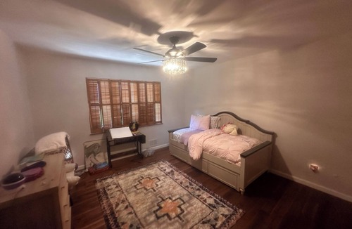 Shiloh Bed & Breakfast | Charming/spacious one-level 5-bedroom B&B in a nice and quiet area in Dayton.