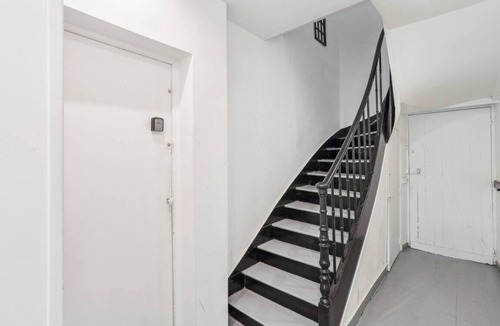 Miroir - Batignolles Apartment | Charming Spacious Renovated Appart 4 Pers