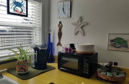 Nags Head Apartment | Charming Spacious Studio - Close to Beach. Many Thoughtful Extras!