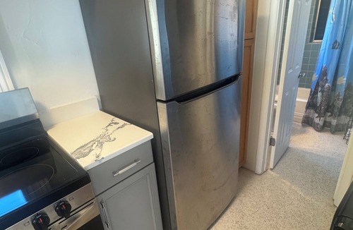 Old Naples Cottage | Charming stand alone Guest House in Naples, 2 blks to beach, 336 1/2 2nd Ave N