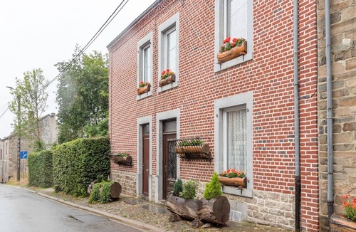 Le Mesnil House | Charming Stay in Viroinval