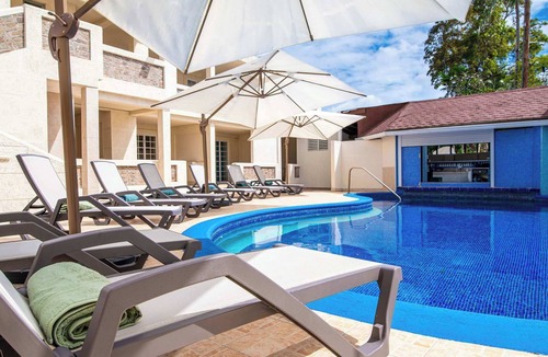 St. Lawrence Gap Condo | Charming Stay Steps from Beach & St. Lawrence