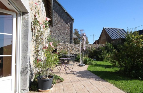 Orval Cottage | Charming stone house, enclosed garden, pets allowed