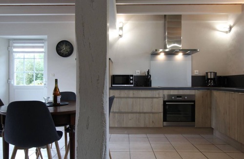Clitourps Cottage | Charming stone house, enclosed garden in Val de Saire