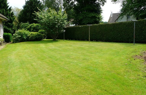 Senonches Cottage | Charming Stone House in Calm Senonches - Modern Amenities & Large Garden