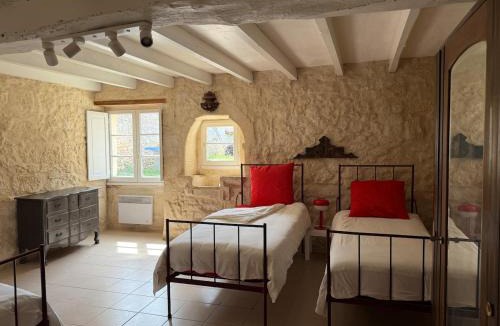 Lugaignac House | Charming stone house near Saint-Émilion