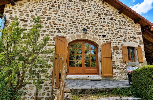 Allegre Cottage | Charming Stone House with Creek, Near Medieval Village, Pet-Friendly