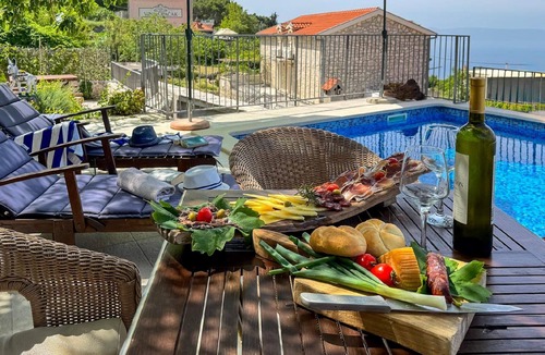 Tucepi House | Charming stone house with pool and sea views