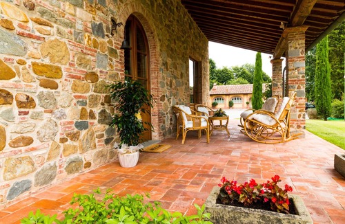 Orentano House | Charming Stone Villa