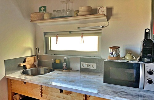 Sao Tiaguinho Apartment | Charming Studio in the Heart of the Thermal Baths