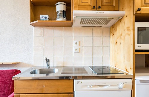 Giez Apartment | Charming studio, 4 sleeps, mountain view