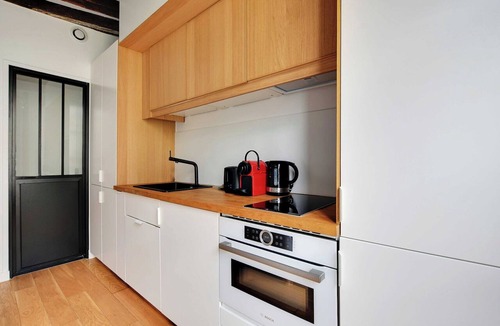 Saint-Gervais Apartment | Charming studio A/C - 2P - Le Marais