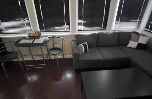 Hopkinsville Apartment | Charming Studio apartment in fabulous Hopkinsville with WiFi, AC