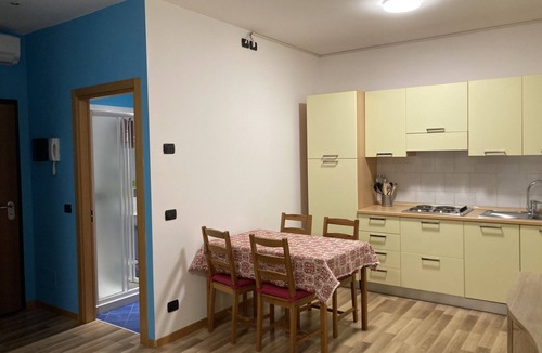 Malcesine Old Town Apartment | Charming studio apartment near Cable Car and lake with parking and balcony