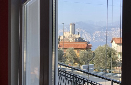 Malcesine Old Town Apartment | Charming studio apartment near Cable Car and lake with parking and balcony